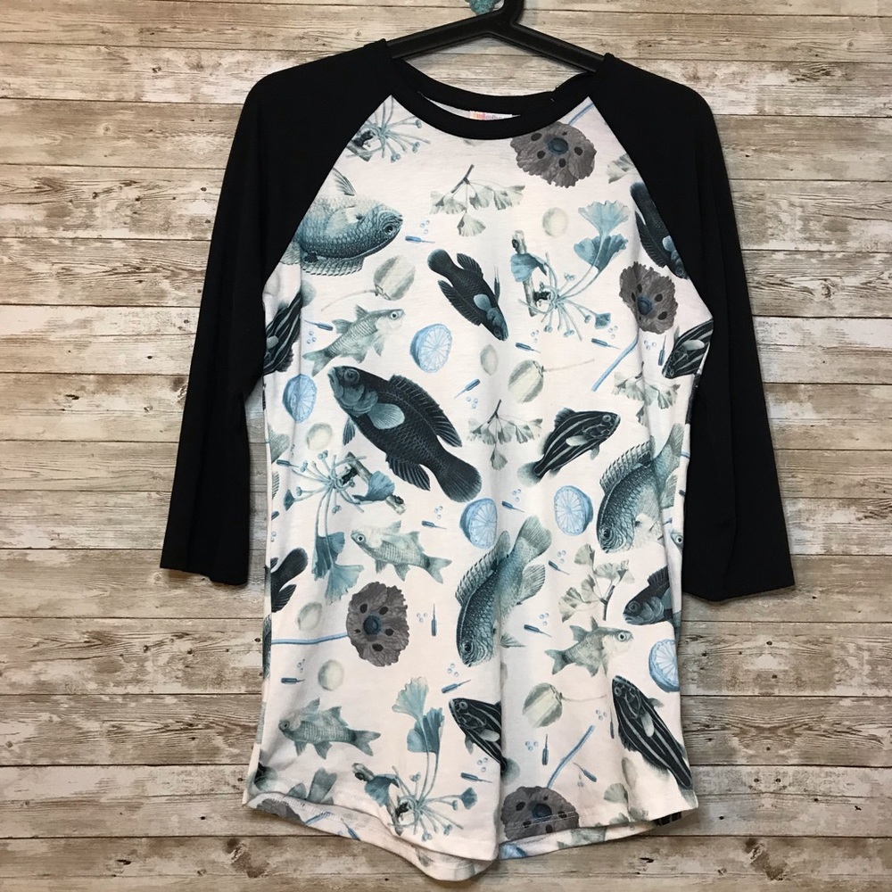 XS Randy Fish Shirt Lularoe Fishing Ocean T 3/4